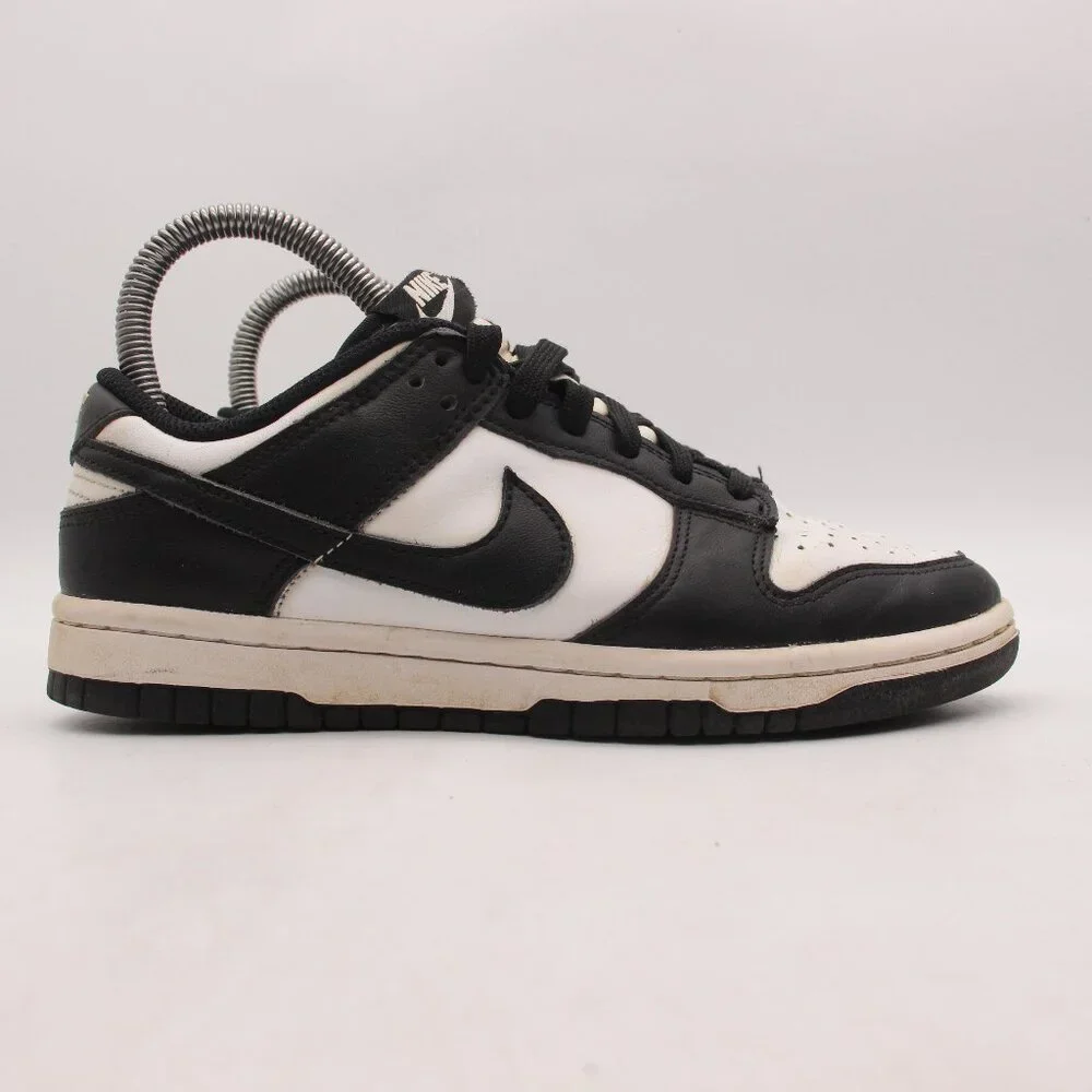 Nike Women’s Black White Low-Top Sneakers